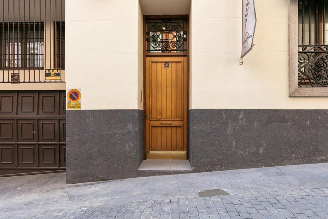 Refurnished One-bedroom Letras Apartamento *