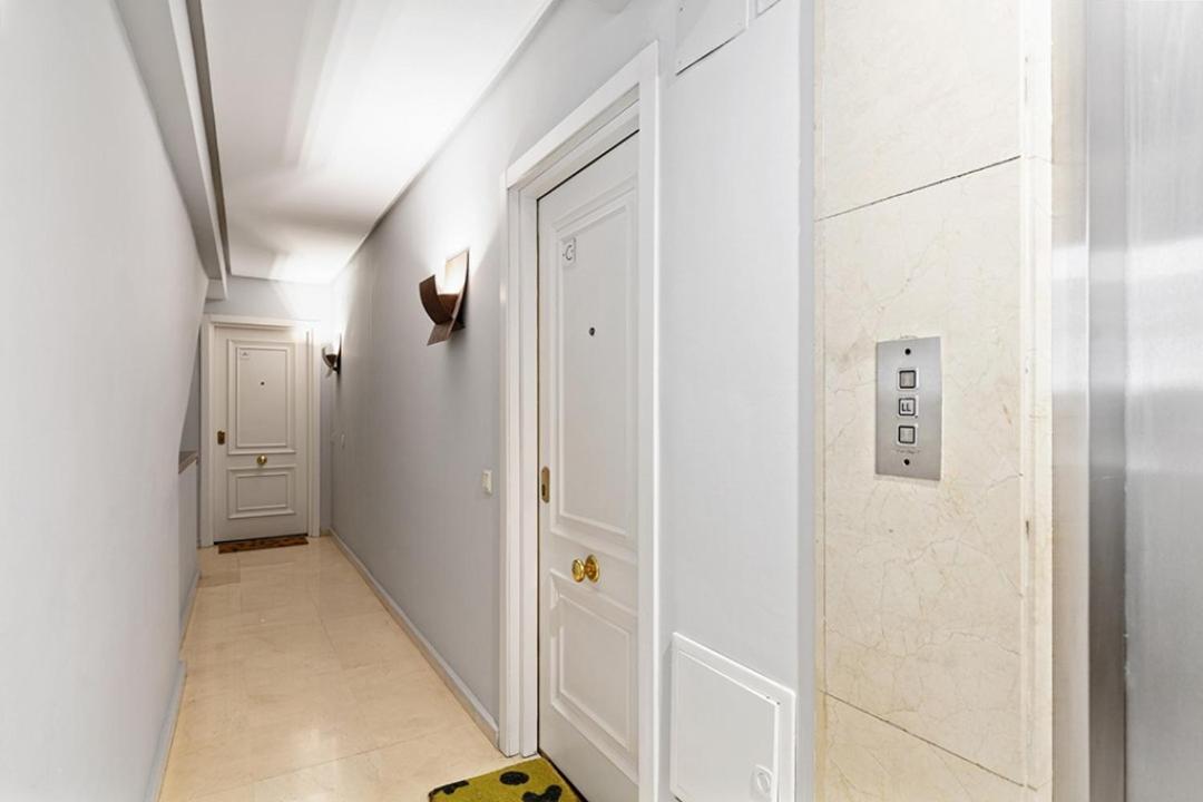 Refurnished One-bedroom Letras Apartamento Madrid