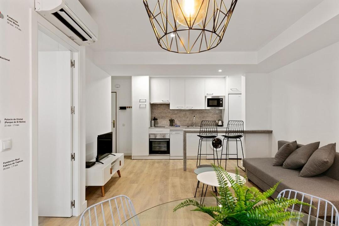 Refurnished One-bedroom Letras Apartamento Madrid